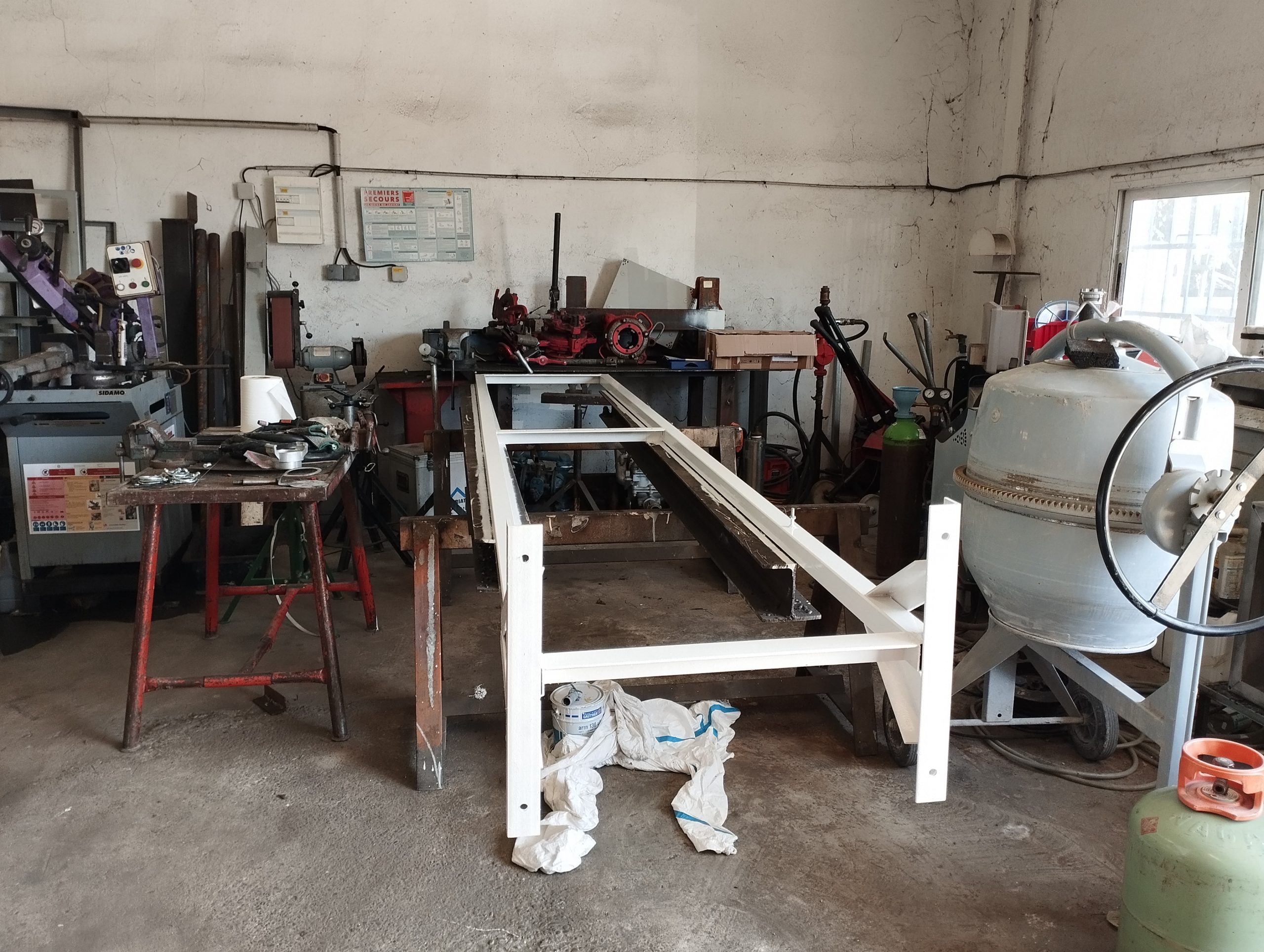 Fabrication 16