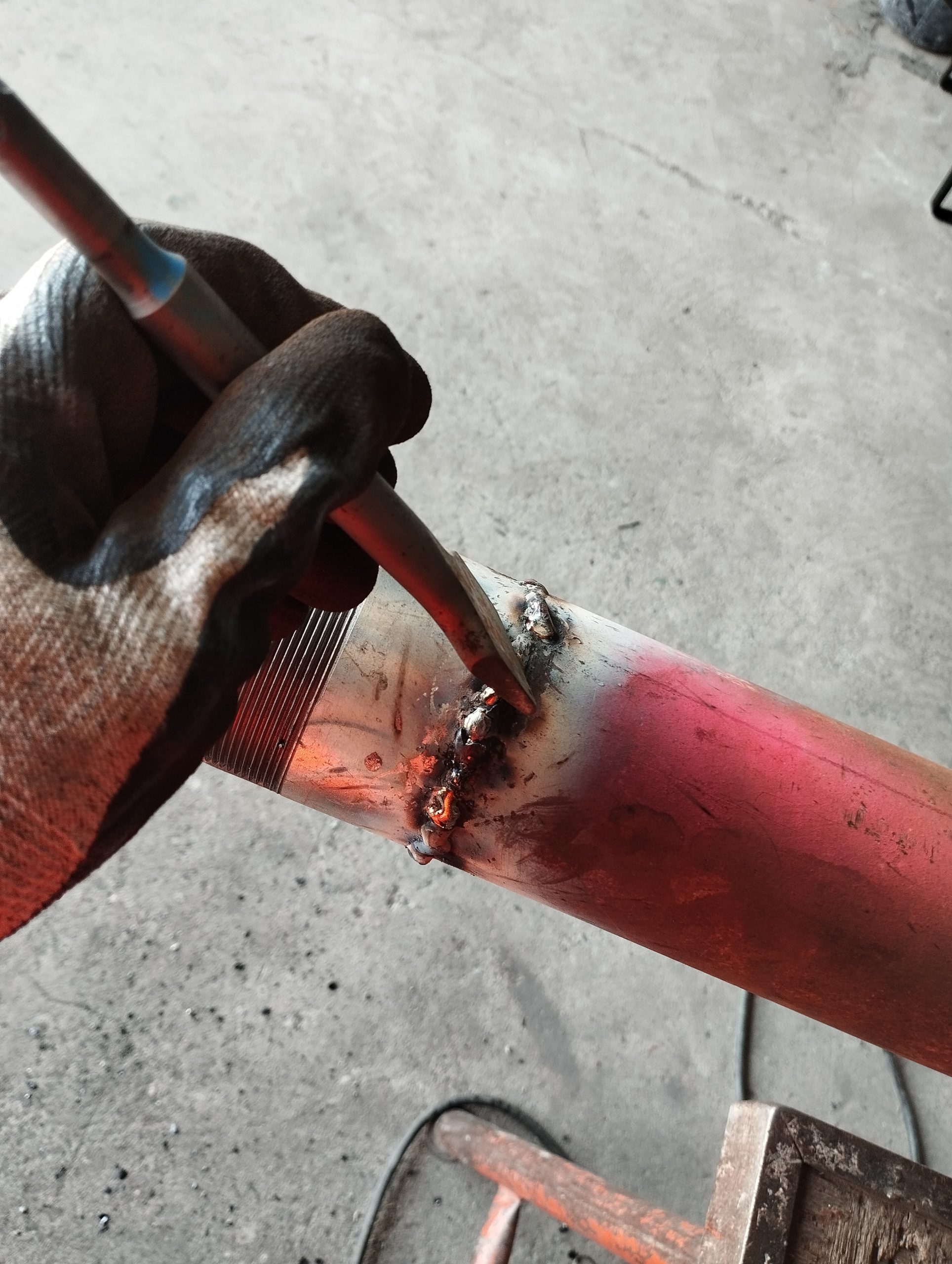 Fabrication 12