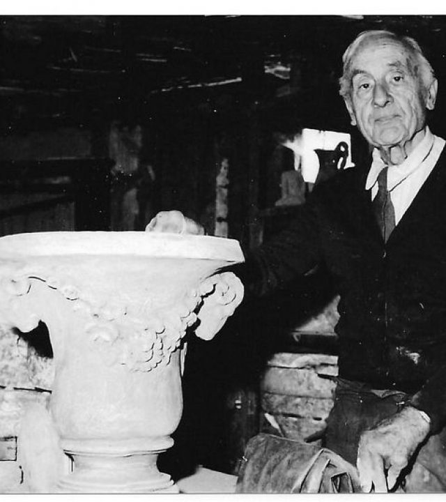 Raymond-a-la-fabrique.02-jpg.jpg